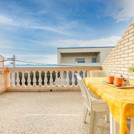 Family Friendly Seaside Apartments Kozino, Zadar - 5749 Petrčane Zewnętrze zdjęcie
