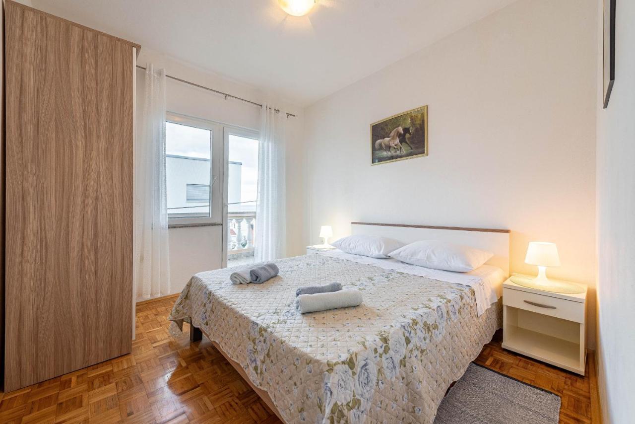 Family Friendly Seaside Apartments Kozino, Zadar - 5749 Petrčane Zewnętrze zdjęcie